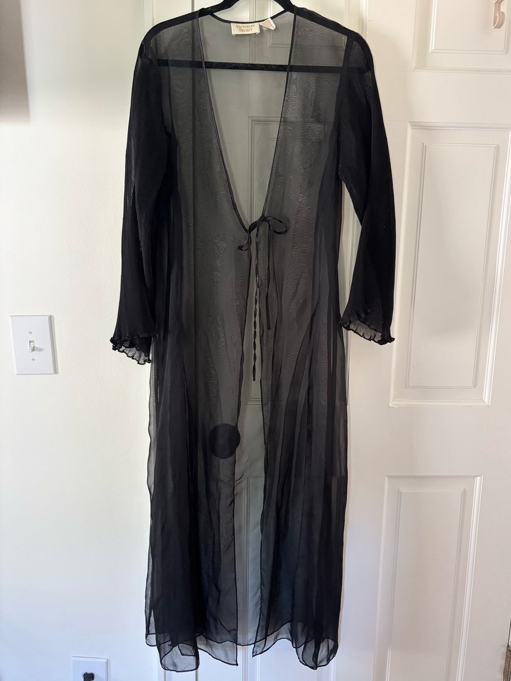 Vintage 80s/90s Victoria’s Secret Sheer Black Robe with Tie Closure
